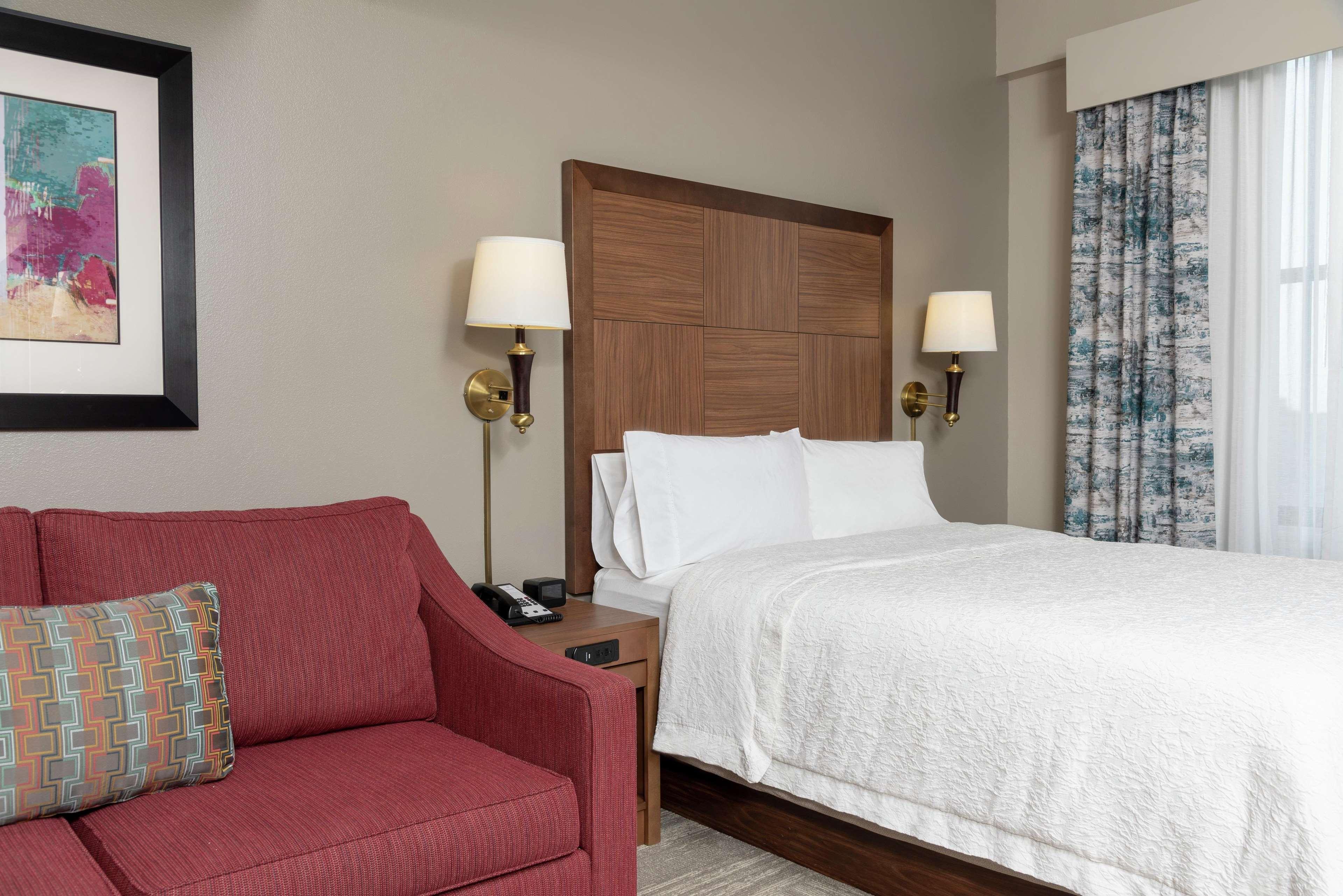 Hampton Inn Indianapolis Downtown Across From Circle Centre Eksteriør billede