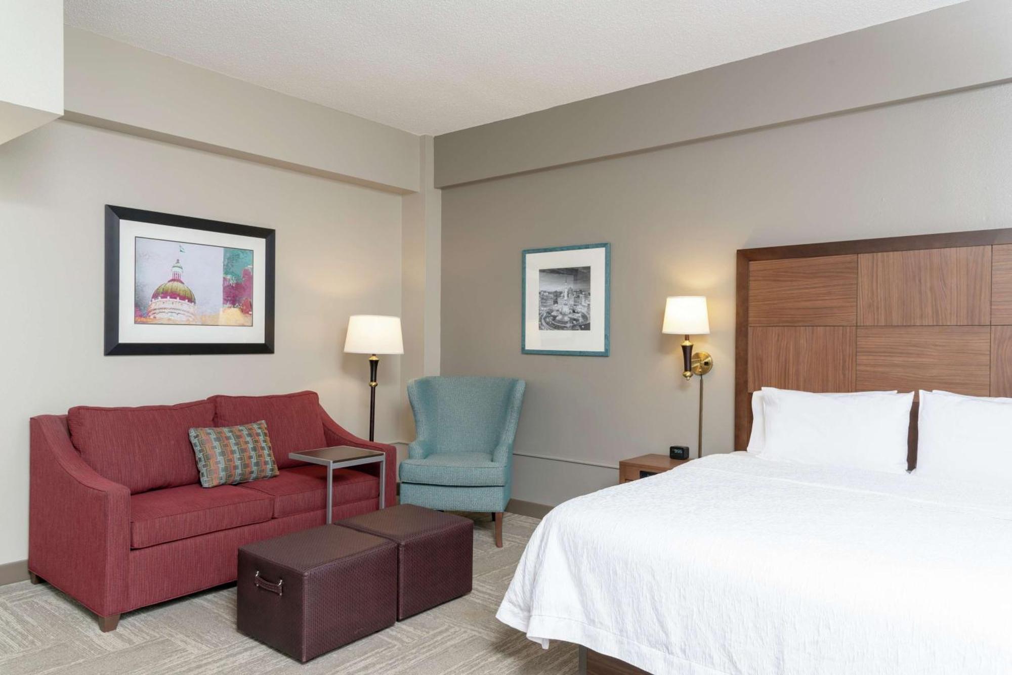 Hampton Inn Indianapolis Downtown Across From Circle Centre Eksteriør billede
